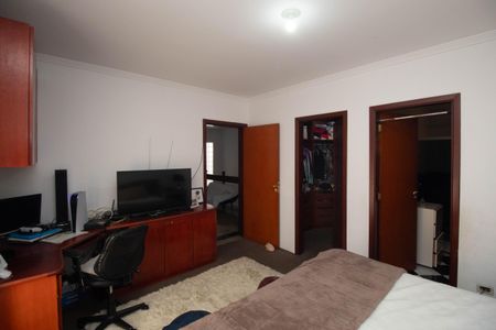 Casa à venda com 391m², 3 quartos e 5 vagasSuíte 2