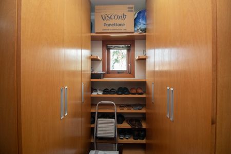 Casa à venda com 391m², 3 quartos e 5 vagasCloset da suíte 3