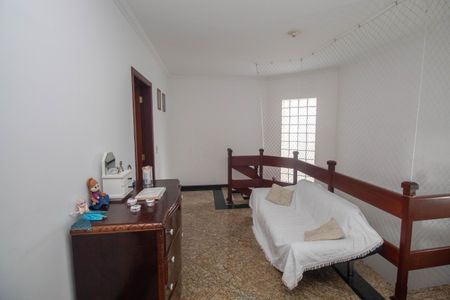 Casa à venda com 391m², 3 quartos e 5 vagasHall
