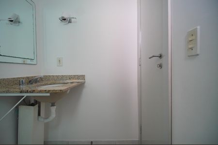 Apartamento à venda com 94m², 3 quartos e 1 vagaBanheiro da Suíte