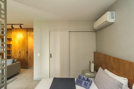 Studio para alugar com 40m², 1 quarto e 1 vaga Studio para alugar com 40m², 1 quarto e 1 vagaStudio