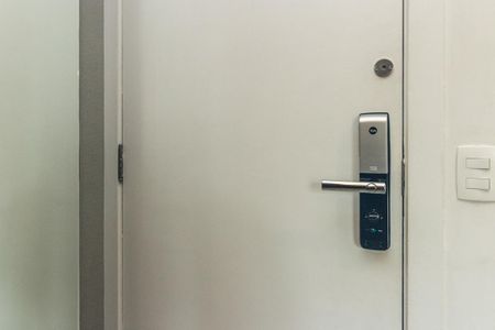 Studio para alugar com 40m², 1 quarto e 1 vaga Studio para alugar com 40m², 1 quarto e 1 vagaFechadura Eletrônica