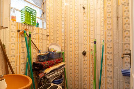 Apartamento à venda com 188m², 3 quartos e 2 vagasBanheiro de Serviço