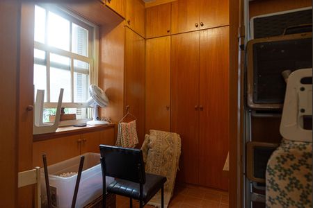 Apartamento à venda com 188m², 3 quartos e 2 vagasQuarto de Serviço