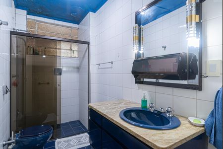 Apartamento à venda com 188m², 3 quartos e 2 vagasBanheiro 2