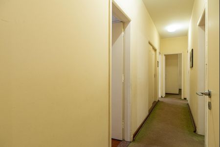 Apartamento à venda com 188m², 3 quartos e 2 vagasCorredor dos Quartos