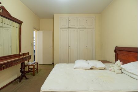 Apartamento à venda com 188m², 3 quartos e 2 vagasQuarto 3