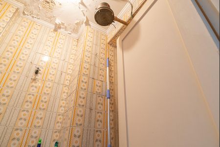 Apartamento à venda com 188m², 3 quartos e 2 vagasBanheiro de Serviço