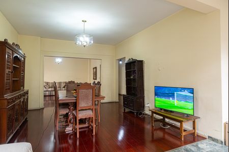 Apartamento à venda com 188m², 3 quartos e 2 vagasSala