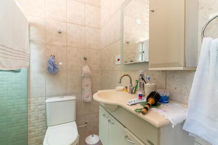 Casa para alugar com 170m², 3 quartos e 1 vaga Casa para alugar com 170m², 3 quartos e 1 vagaBanheiro da Suíte 1