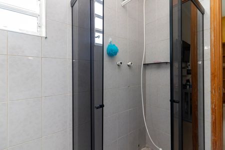 Casa para alugar com 170m², 3 quartos e 1 vaga Casa para alugar com 170m², 3 quartos e 1 vagaBanheiro da Suíte 2