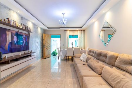 Casa para alugar com 170m², 3 quartos e 1 vaga Casa para alugar com 170m², 3 quartos e 1 vagaSala