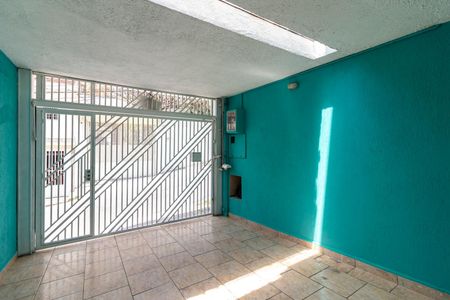Casa para alugar com 170m², 3 quartos e 1 vaga Casa para alugar com 170m², 3 quartos e 1 vagaGaragem