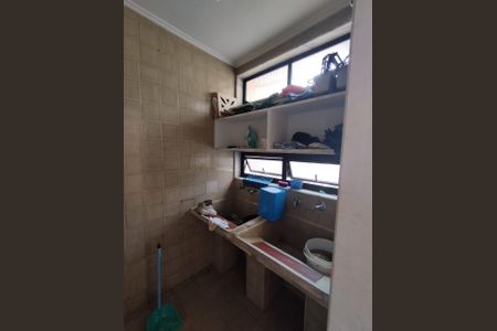 Casa para alugar com 350m², 5 quartos e 4 vagas Casa para alugar com 350m², 5 quartos e 4 vagasÁrea de Serviço