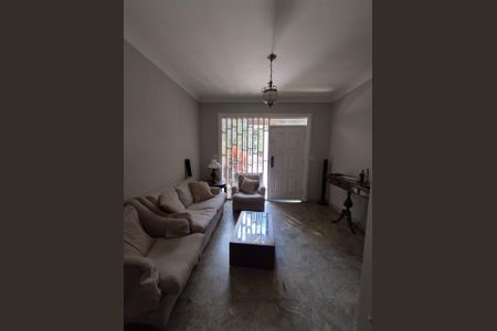 Casa para alugar com 350m², 5 quartos e 4 vagas Casa para alugar com 350m², 5 quartos e 4 vagasSala