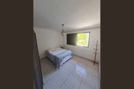 Casa para alugar com 350m², 5 quartos e 4 vagas Casa para alugar com 350m², 5 quartos e 4 vagasQuarto 4
