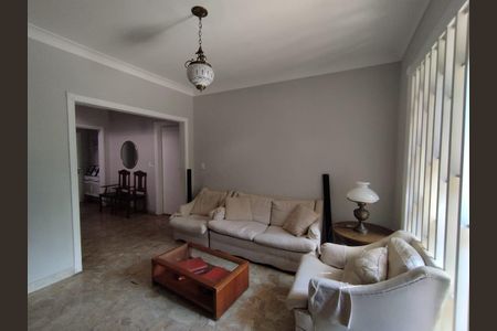Casa para alugar com 350m², 5 quartos e 4 vagas Casa para alugar com 350m², 5 quartos e 4 vagasSala
