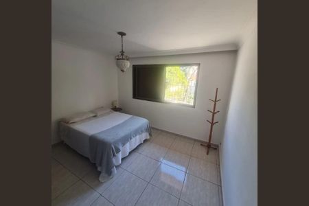 Casa para alugar com 350m², 5 quartos e 4 vagas Casa para alugar com 350m², 5 quartos e 4 vagasQuarto 4