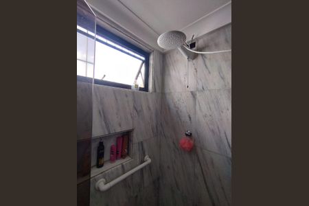 Casa para alugar com 350m², 5 quartos e 4 vagas Casa para alugar com 350m², 5 quartos e 4 vagasBanheiro 3