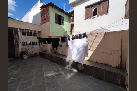 Casa para alugar com 350m², 5 quartos e 4 vagas Casa para alugar com 350m², 5 quartos e 4 vagasQuintal