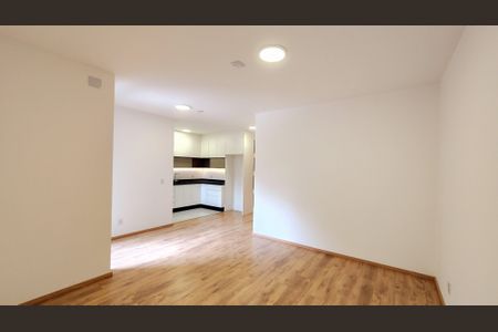 Apartamento à venda com 71m², 2 quartos e 2 vagas Apartamento à venda com 71m², 2 quartos e 2 vagasSala