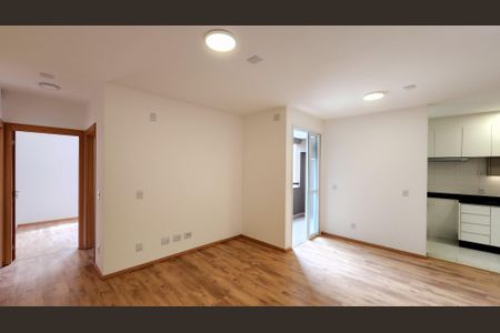 Apartamento à venda com 71m², 2 quartos e 2 vagas Apartamento à venda com 71m², 2 quartos e 2 vagasSala