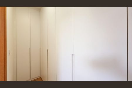 Apartamento à venda com 71m², 2 quartos e 2 vagas Apartamento à venda com 71m², 2 quartos e 2 vagasQuarto Suíte