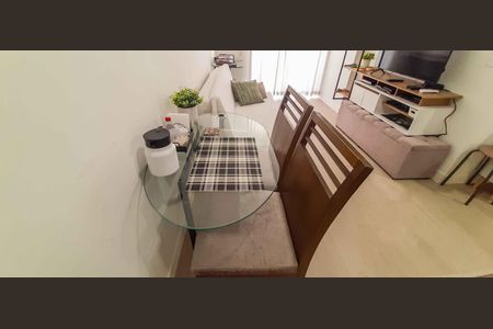 Apartamento à venda com 51m², 2 quartos e 1 vaga Apartamento à venda com 51m², 2 quartos e 1 vagaSala