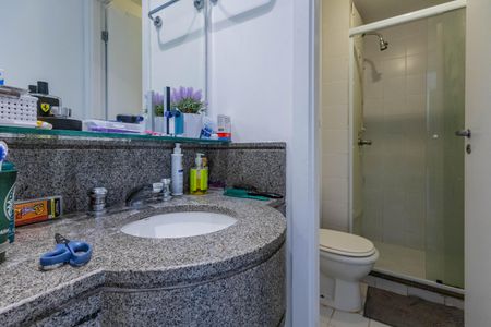 Apartamento à venda com 44m², 2 quartos e 1 vagaBanheiro Social