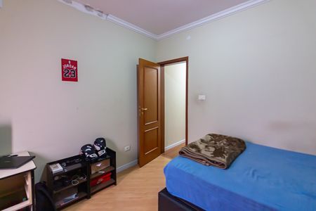 Casa para alugar com 220m², 4 quartos e 4 vagas Casa para alugar com 220m², 4 quartos e 4 vagasQuarto 1