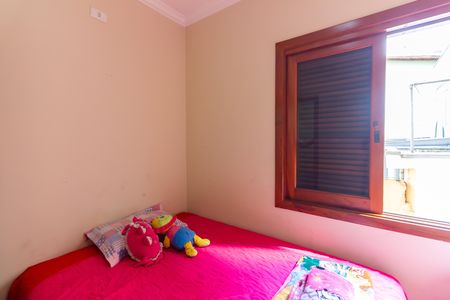 Casa para alugar com 220m², 4 quartos e 4 vagas Casa para alugar com 220m², 4 quartos e 4 vagasQuarto 2