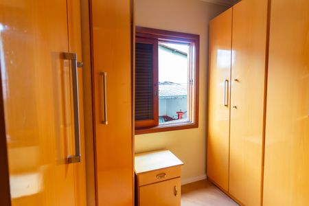 Casa para alugar com 220m², 4 quartos e 4 vagas Casa para alugar com 220m², 4 quartos e 4 vagasQuarto 3