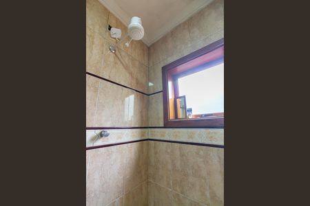 Casa para alugar com 220m², 4 quartos e 4 vagas Casa para alugar com 220m², 4 quartos e 4 vagasBanheiro