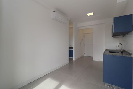 Studio para alugar com 28m², 1 quarto e sem vaga Studio para alugar com 28m², 1 quarto e sem vagaStudio