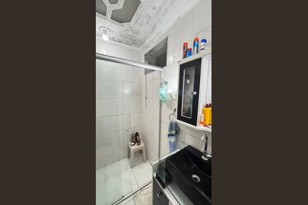 Casa à venda com 129m², 3 quartos e 3 vagas Casa à venda com 129m², 3 quartos e 3 vagasBanheiro da Suíte