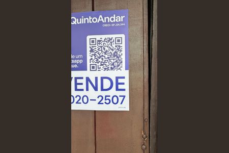 Casa à venda com 129m², 3 quartos e 3 vagas Casa à venda com 129m², 3 quartos e 3 vagasFachada