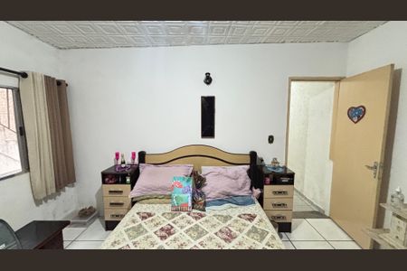 Casa à venda com 129m², 3 quartos e 3 vagas Casa à venda com 129m², 3 quartos e 3 vagasSuite