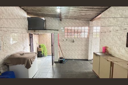 Casa à venda com 129m², 3 quartos e 3 vagas Casa à venda com 129m², 3 quartos e 3 vagasÁrea de Serviço