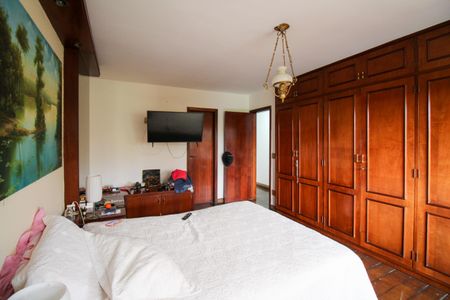 Apartamento à venda com 190m², 3 quartos e 2 vagasSuíte 3