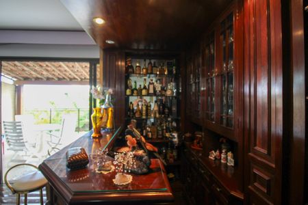 Apartamento à venda com 190m², 3 quartos e 2 vagasSala