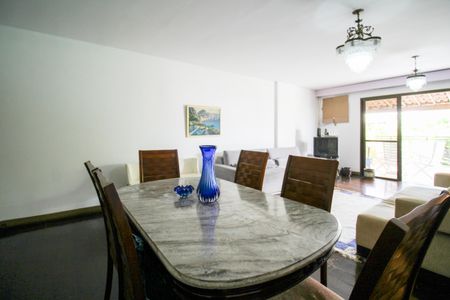 Apartamento à venda com 190m², 3 quartos e 2 vagasSala