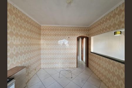 Casa para alugar com 250m², 3 quartos e 2 vagas Casa para alugar com 250m², 3 quartos e 2 vagasCozinha