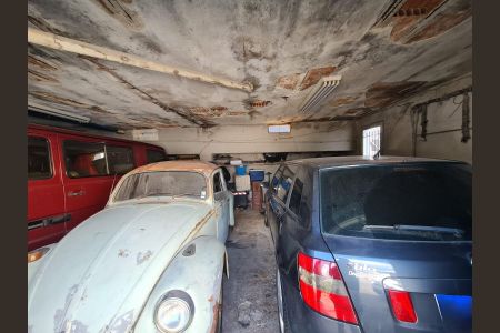 Casa para alugar com 250m², 3 quartos e 2 vagas Casa para alugar com 250m², 3 quartos e 2 vagasGaragem