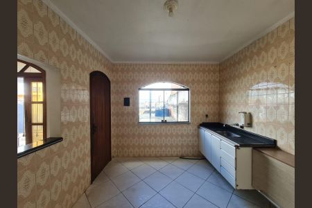 Casa para alugar com 250m², 3 quartos e 2 vagas Casa para alugar com 250m², 3 quartos e 2 vagasCozinha
