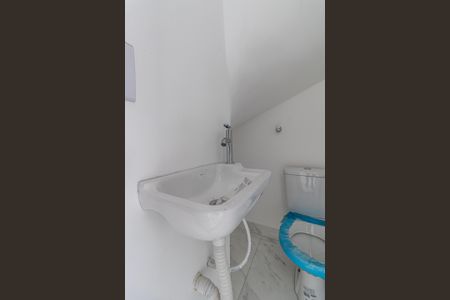 Casa à venda com 95m², 3 quartos e 2 vagas Casa à venda com 95m², 3 quartos e 2 vagasLavabo Sala