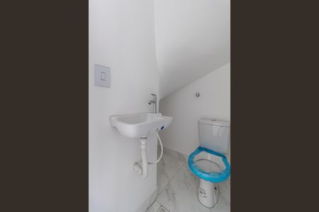 Casa à venda com 95m², 3 quartos e 2 vagas Casa à venda com 95m², 3 quartos e 2 vagasLavabo Sala