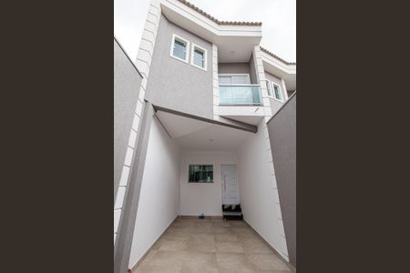 Casa à venda com 95m², 3 quartos e 2 vagas Casa à venda com 95m², 3 quartos e 2 vagasFachada Interna