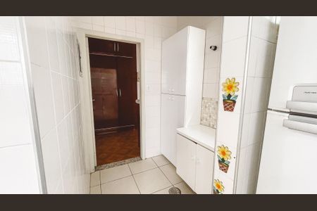 Casa à venda com 100m², 4 quartos e 2 vagasDespensa