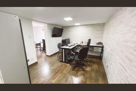 Casa à venda com 100m², 4 quartos e 2 vagasSala 1