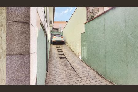 Casa à venda com 100m², 4 quartos e 2 vagasGaragem